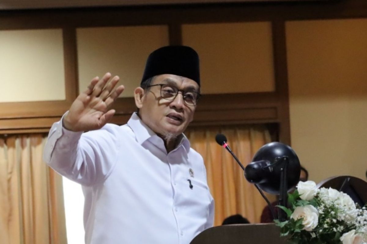 Sayangkan Pembebasan Bersyarat Bechi, Wamenag Tegaskan Perlindungan Santri Harga Mati
